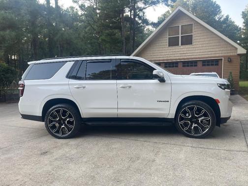 White 2023 Chevrolet Tahoe RST