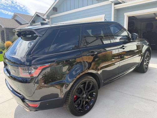 Black 2022 Land Rover Range Rover Sport HSE Dynamic