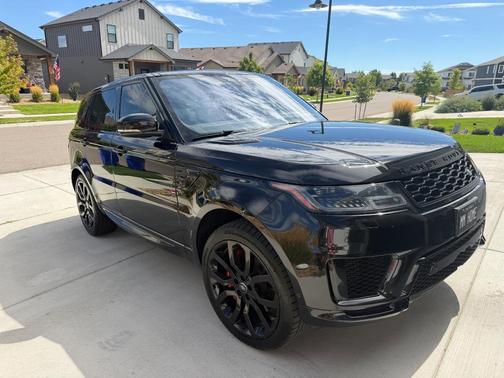 Black 2022 Land Rover Range Rover Sport HSE Dynamic