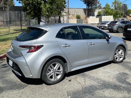 Silver 2019 Toyota Corolla SE