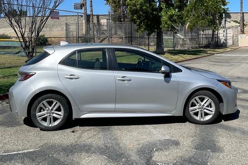Silver 2019 Toyota Corolla SE