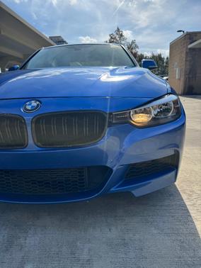 2015 BMW 328 i