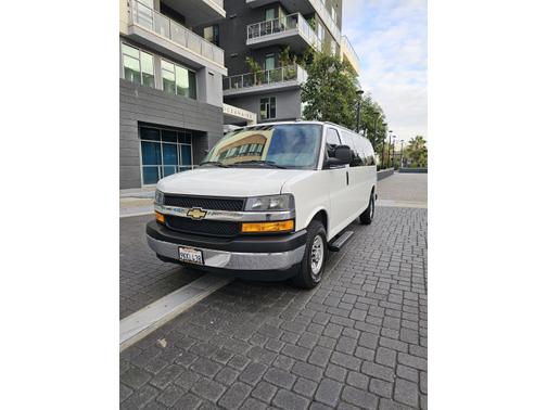 2021 Chevrolet Express 3500 LT