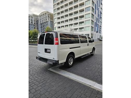 2021 Chevrolet Express 3500 LT