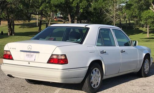 White 1994 Mercedes-Benz E-Class E320