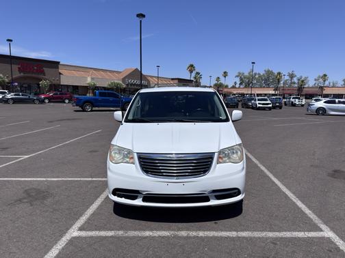 White 2014 Chrysler Town & Country Touring