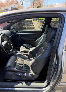 2008 Volkswagen R32 Base