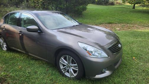 2011 INFINITI G37 Journey