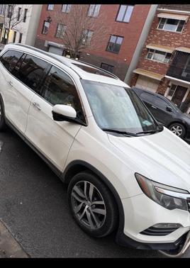 Gold 2016 Honda Pilot Touring