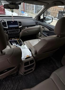 Gold 2016 Honda Pilot Touring