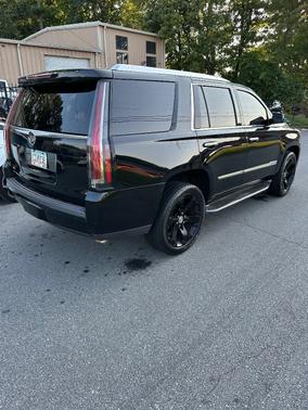 2015 Cadillac Escalade Luxury