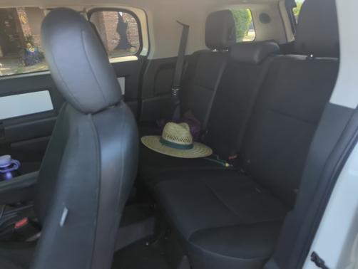 2014 Toyota FJ Cruiser Base