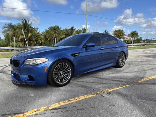 2013 BMW M5 Base