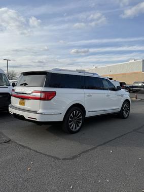 2021 Lincoln Navigator L Reserve