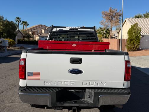 White 2008 Ford F-350 XLT Crew Cab Super Duty