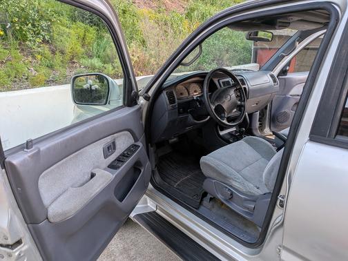 2000 Toyota 4Runner SR5 4WD