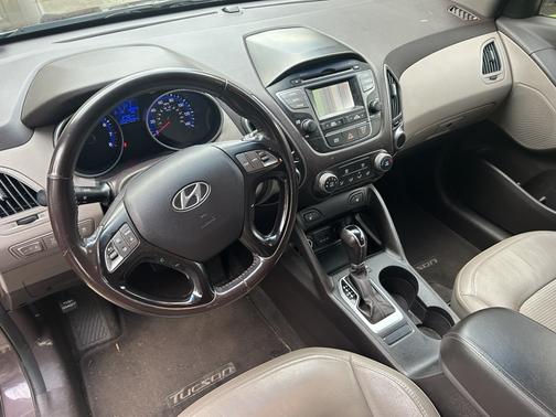 2014 Hyundai TUCSON SE