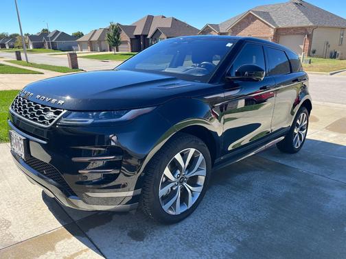 Black 2021 Land Rover Range Rover Evoque R-Dynamic SE