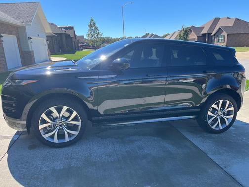 Black 2021 Land Rover Range Rover Evoque R-Dynamic SE