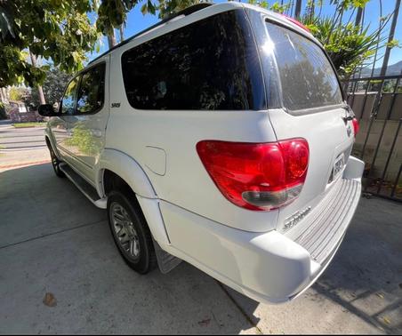 2007 Toyota Sequoia SR5