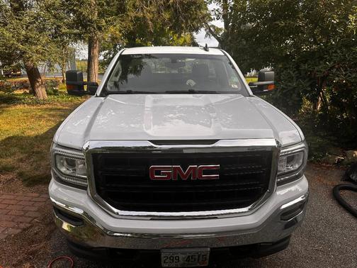 White 2017 GMC Sierra 1500 Base