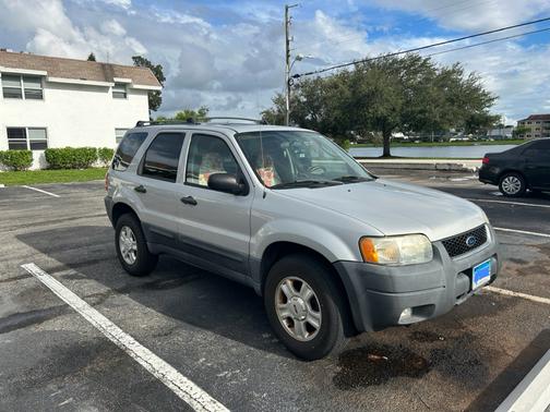2004 Ford Escape XLT