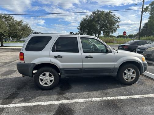2004 Ford Escape XLT