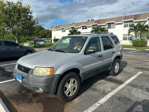 2004 Ford Escape XLT