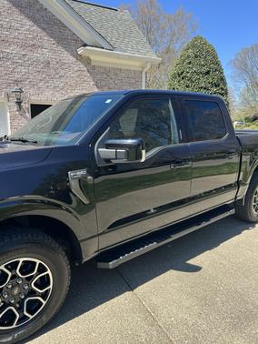 Black 2021 Ford F-150 Lariat
