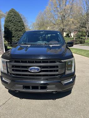 Black 2021 Ford F-150 Lariat