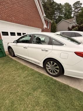 White 2017 Hyundai SONATA Sport