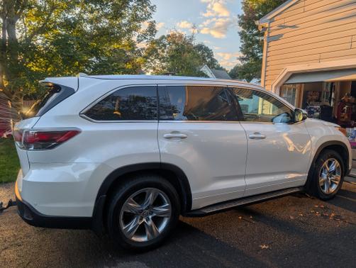 2016 Toyota Highlander Limited Platinum