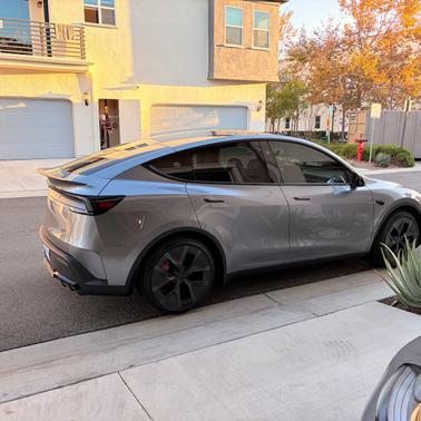 2026 Tesla Model Y Performance AWD