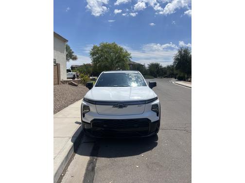 2024 Chevrolet Silverado EV RST