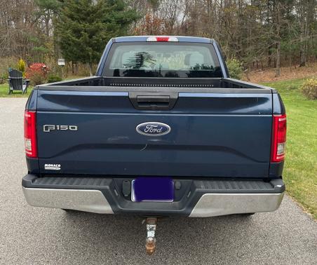 Blue 2016 Ford F-150 XLT