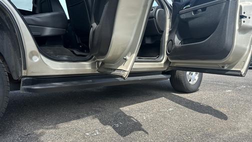 Beige 2013 Chevrolet Tahoe LT