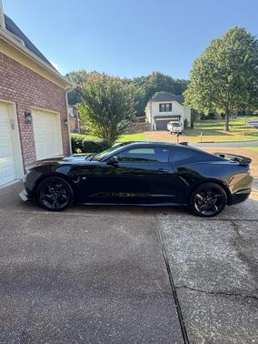 Black 2020 Chevrolet Camaro 1LT