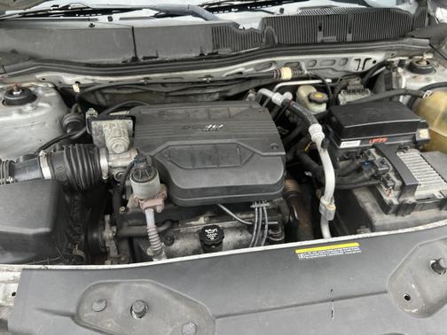 2006 Pontiac Torrent Base