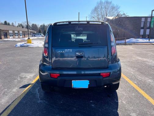 2011 Kia Soul +
