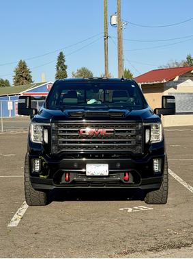 2021 GMC Sierra 2500 AT4