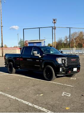 2021 GMC Sierra 2500 AT4