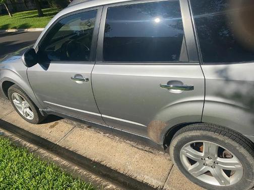Silver 2010 Subaru Forester 2.5 X Premium