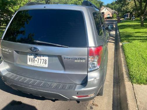 Silver 2010 Subaru Forester 2.5 X Premium