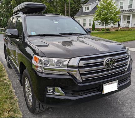 Photo 3 of 7 of 2017 Toyota Land Cruiser Base