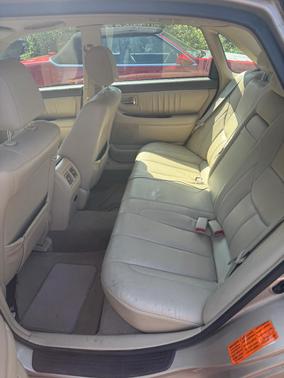 Gold 2003 Toyota Avalon XLS