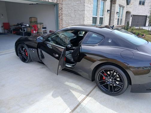 2017 Maserati GranTurismo MC