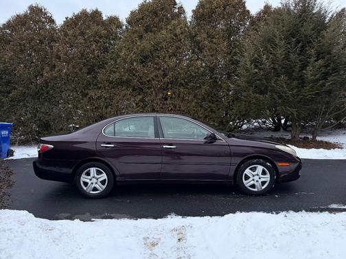 2004 Lexus ES 330 Base