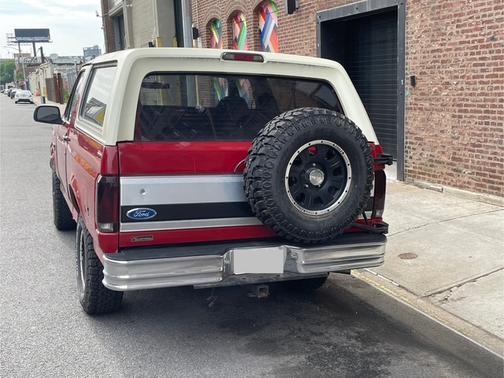 1993 Ford Bronco XLT
