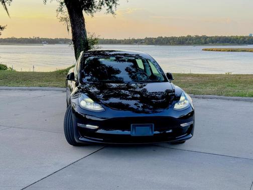 Black 2022 Tesla Model 3 Long Range