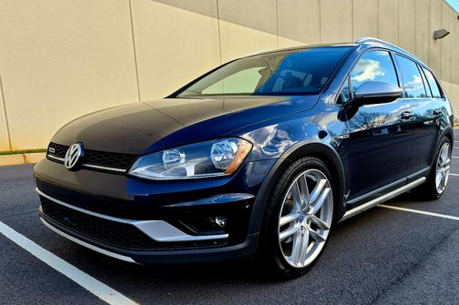 2017 Volkswagen Golf Alltrack TSI SE